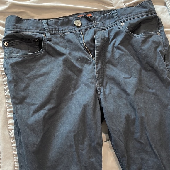 Red Ale by Alesbury Slim Navy Blue Chino Pants - Picture 2 of 4